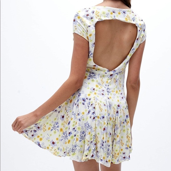 NWT free people it takes two floral wrap dress size XS - Picture 2 of 6